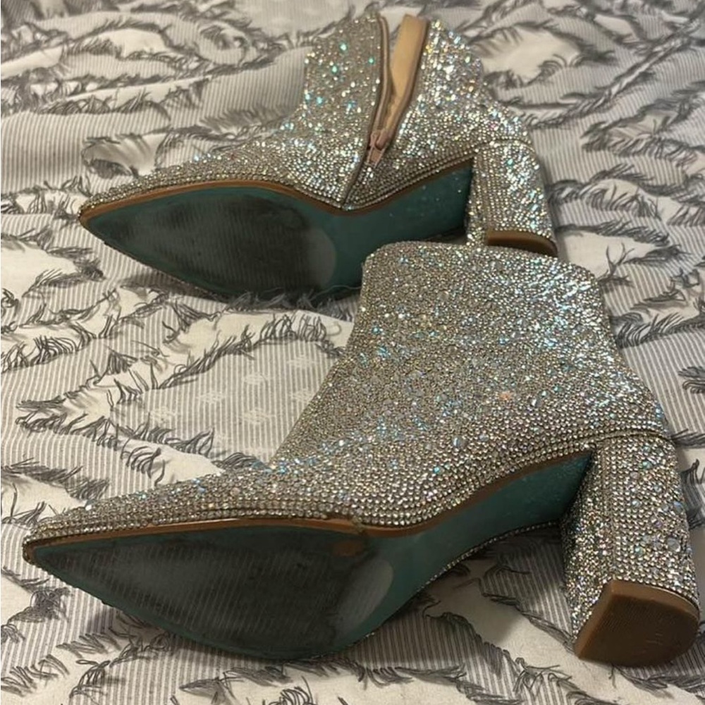 Betsey Johnson boots